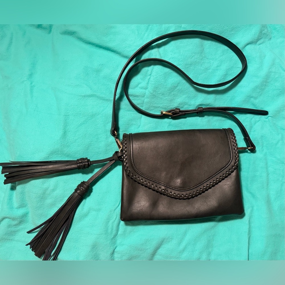 Jen and Co Black Leather Crossbody Bag